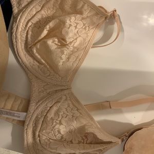lace Nursing bra 38D new with tags